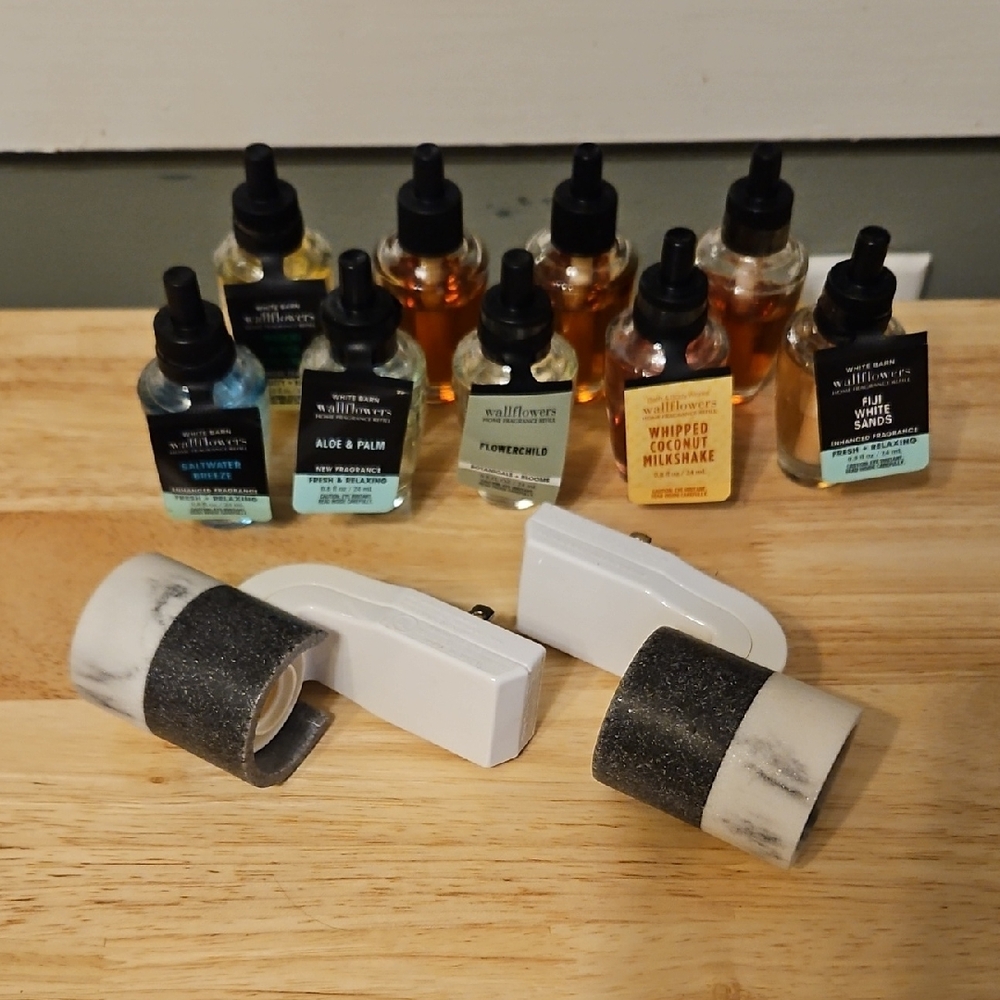 Bath & Body Works Scented Oils and Marble Plugs